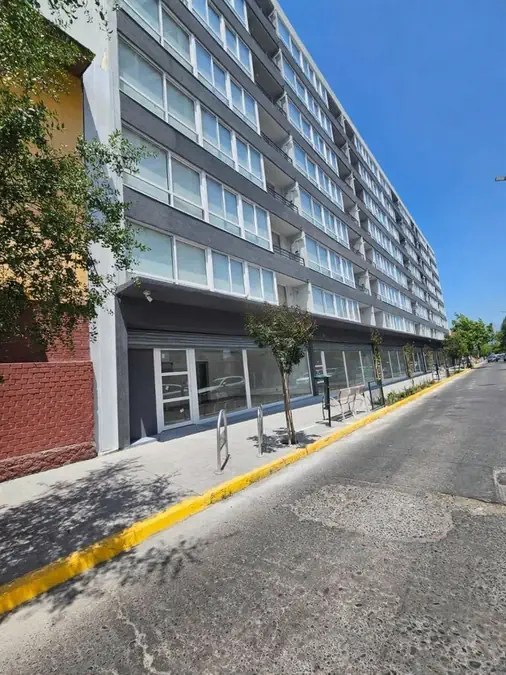 Edificio en Rancagua con locales comerciales entrega inmediata