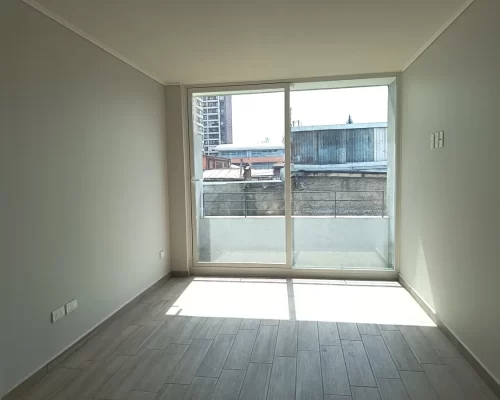 Living comedor vista ventanal venta departamento Estacion Central biono pie