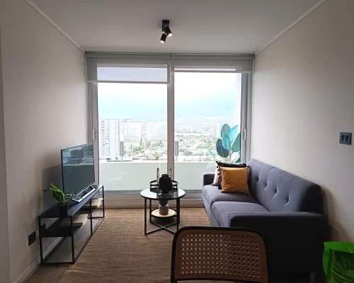 Living comedor vista ventanal departamneto La Florida metro Mirador bono pie