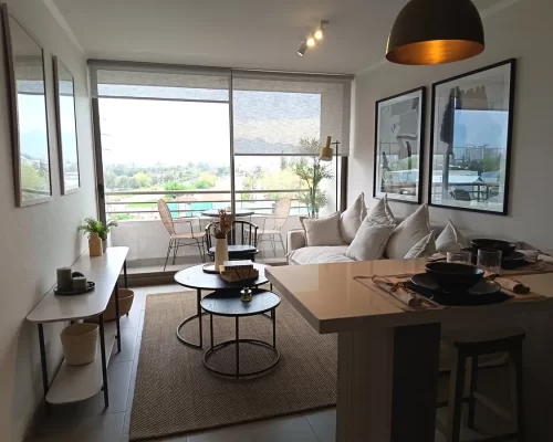 Living comedor vista balcon departamento en venta en Macul con bono pie