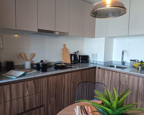 Cocina amoblaba departamento venta SAntiago Centro metro Franklin