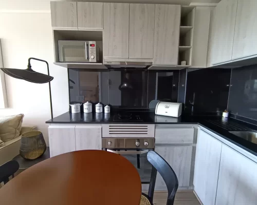 Cocina amoblada venta departamento bono pie La Florida metro Mirador