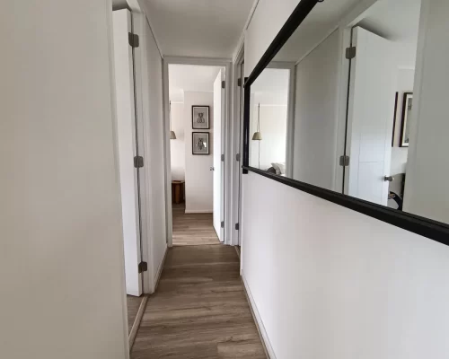 Pasillo divisorio venta departamento bono pie La Florida metro Mirador