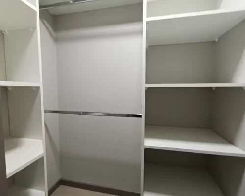 Walking closet domritorio principal departamento 2d2b 52,06 m2 bono pie entrega inmediata