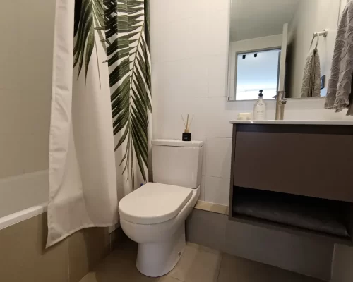 Baño en departamento entrega inmediata La Florida