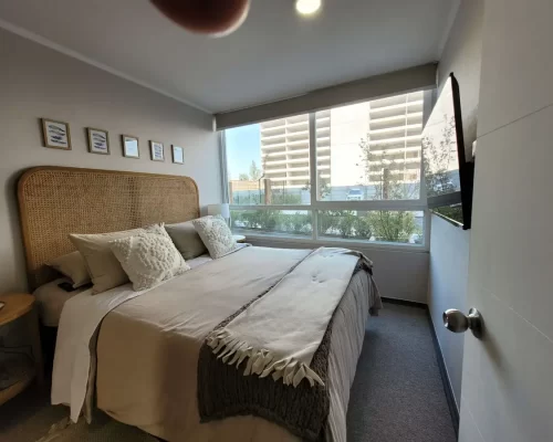 Dormitorio principal para cama de 2 plazas