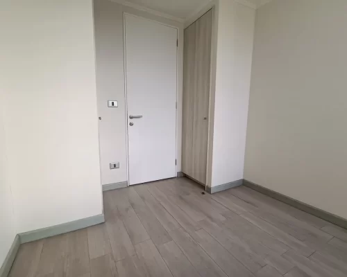 Closet dormitorio segundo dormitorio venta con bono pie en Macul vende Midepartamento.cl