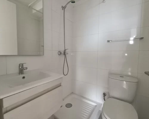 Basundo baño venta con bono pie en Macul vende Midepartamento.cl